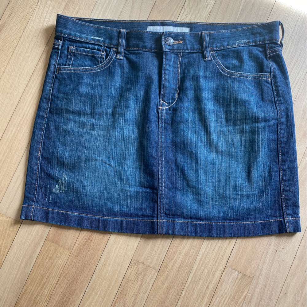 Old Navy Denim Blue Skirt. Size 12